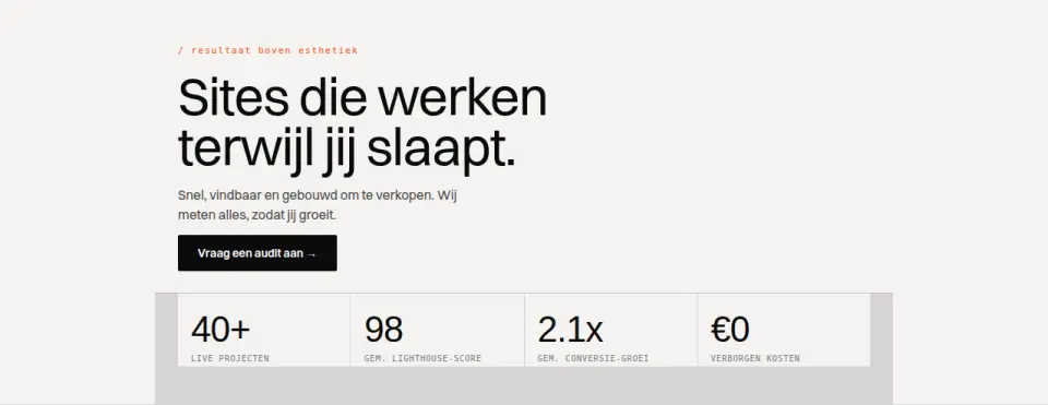 Hero met statistiek-rij